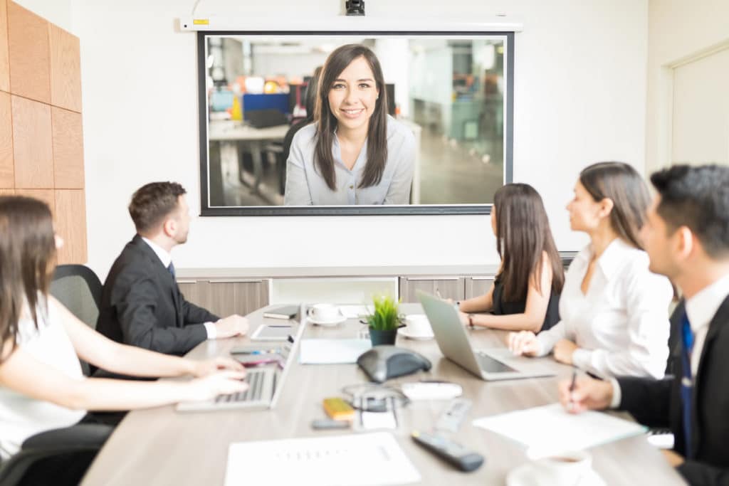 Beamere per videoconferenza con soluzione audio phonum