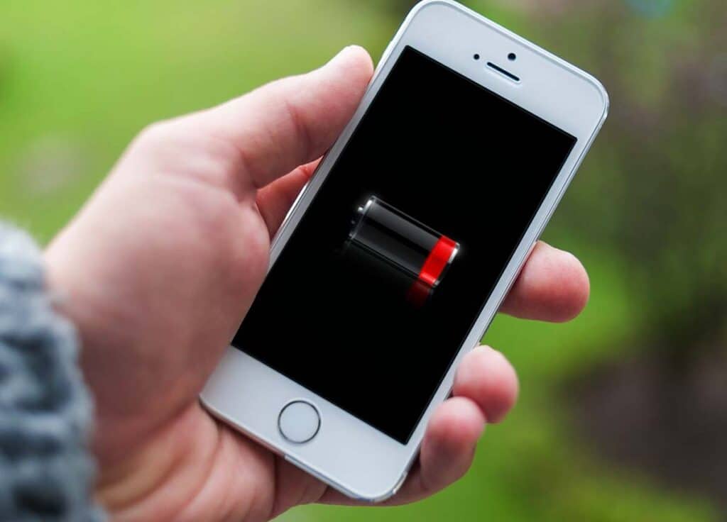 iphone problemi batteria cellulare ios13 news
